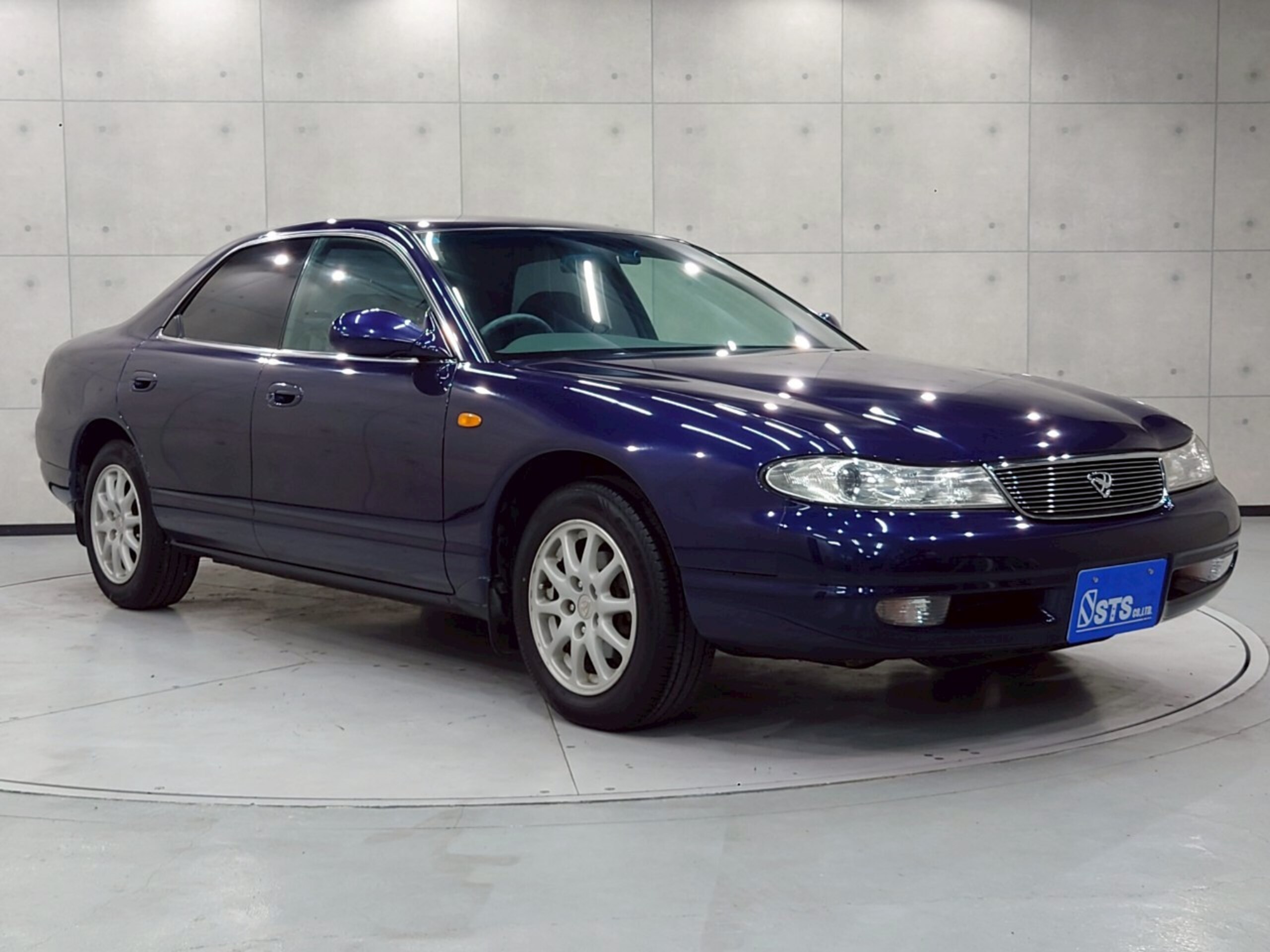 Image of Mazda/Efini MS-8